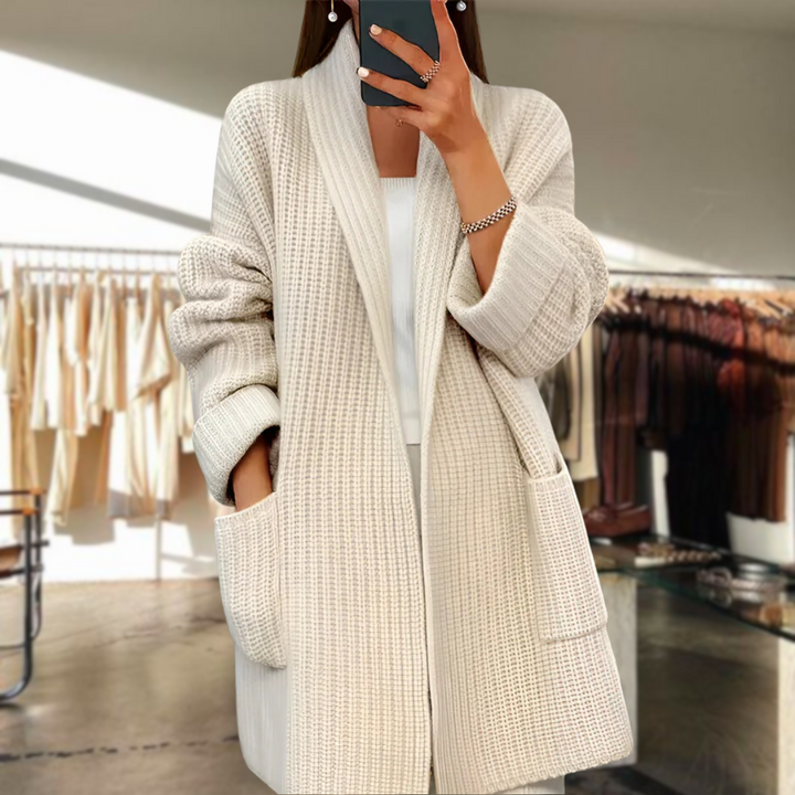 Grace Cardigan | STAY STYLISH & WARM