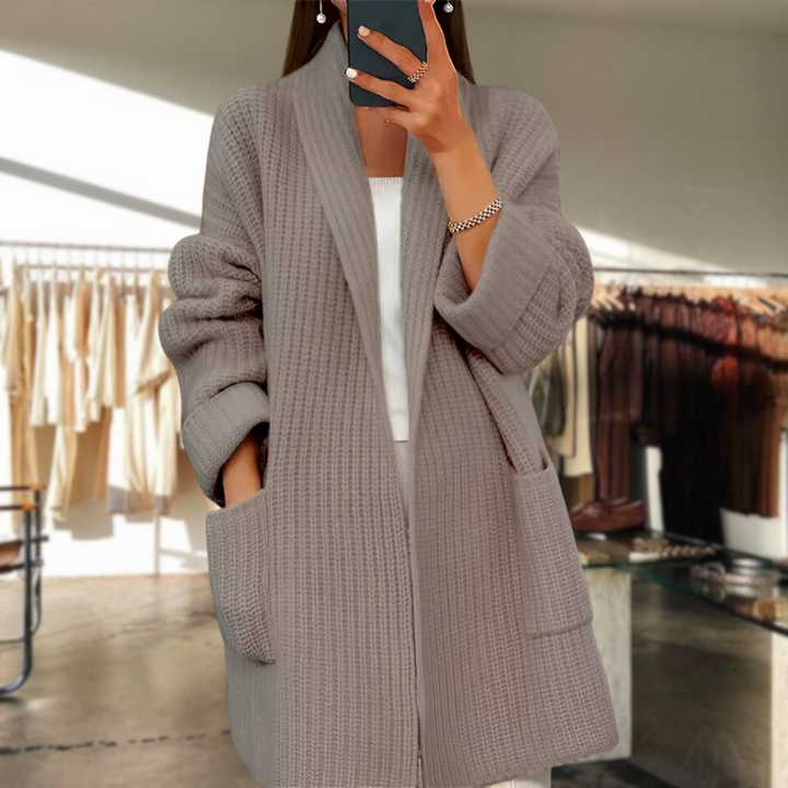 Grace Cardigan | STAY STYLISH & WARM